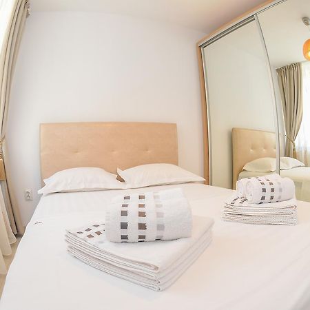 University Square Accommodation 부쿠레슈티 외부 사진