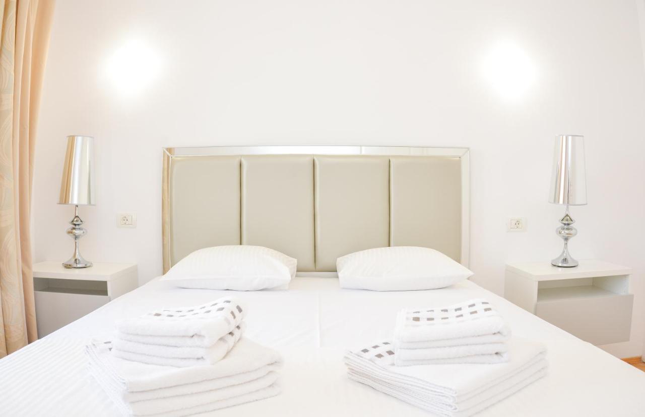 University Square Accommodation 부쿠레슈티 외부 사진